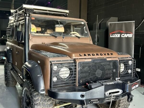 Land Rover Defender 110 SW E - Imagen 4