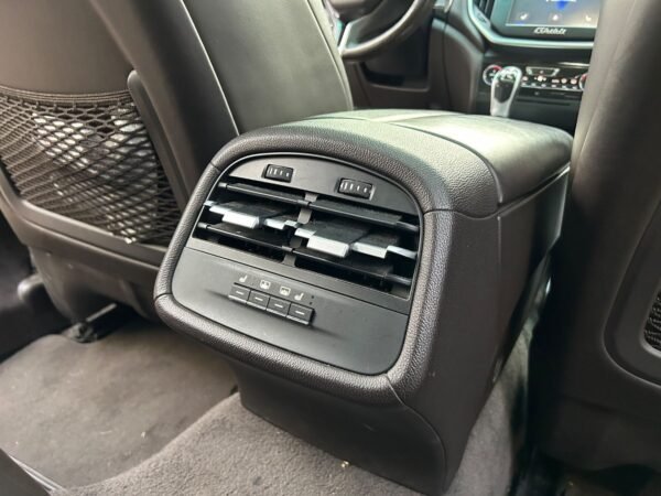 Maserati Ghibli 3.0 V6 DS 275cv RWD - Imagen 9