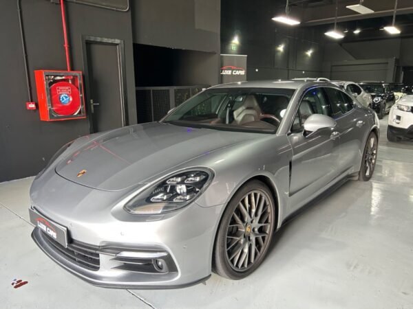 Porsche Panamera 4S Diesel