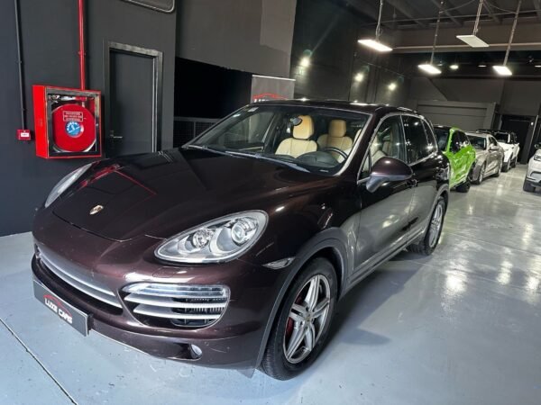 Porsche Cayenne 3.0 TD Platinum Edition Tiptronic