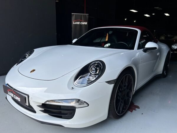 PORSCHE 911 Carrera 4 Cabrio