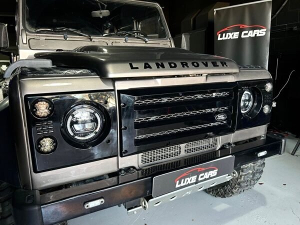 LAND-ROVER Defender 110 2.5TD5 SW SE - Imagen 5